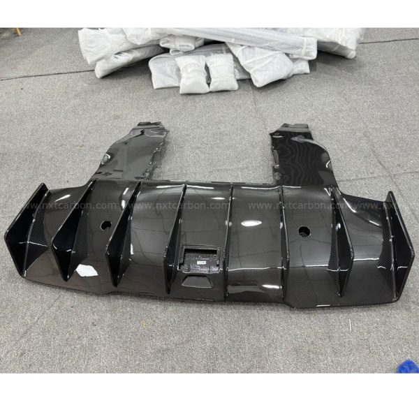 Dry Carbon Fiber Rear Diffuser for McLaren 720S - High-Downforce ...